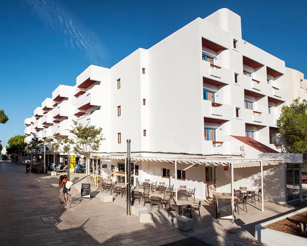 Apartamentos Top Secret Es Pujols - Formentera Vacaciones Exterior photo