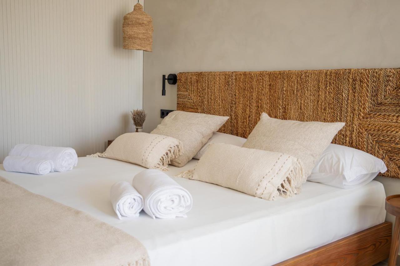 Apartamentos Top Secret Es Pujols - Formentera Vacaciones Exterior photo
